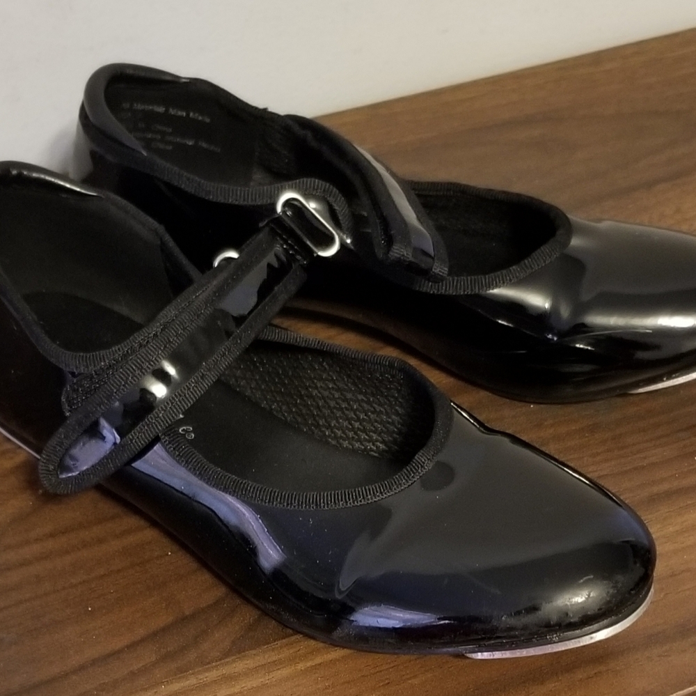 Girls Size 2 Gently Used Tap Shoes